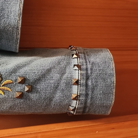 Denim jacket embroidered - Picture 3 of 10